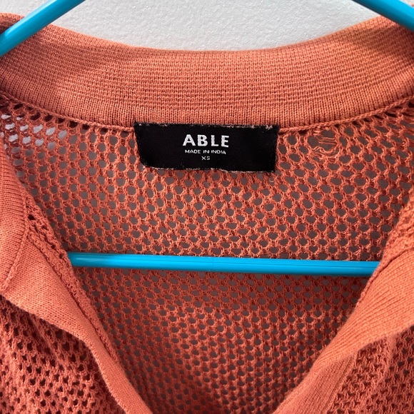 Able, Short sleeve lightweight sweater in rust - Picture 2 of 3